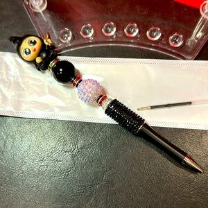 HANDMADE DISNEY BEADED PEN Disney Doorables Technicolor S 11 Tootles Common​